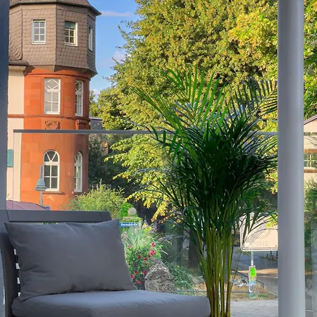 Waterfront Am Main, 15 Min Frankfurt Airport, Terrasse, Free Parking Lejlighed