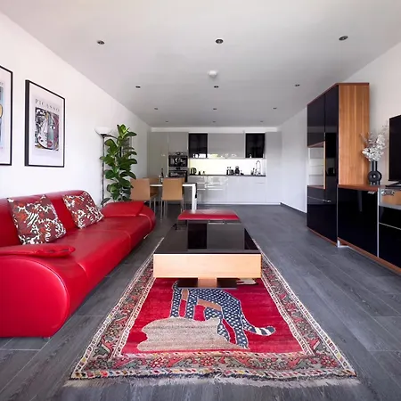 Modernes Wasserfront Wohnung, Terrasse, Parkplatz Apartman Flörsheim am Main