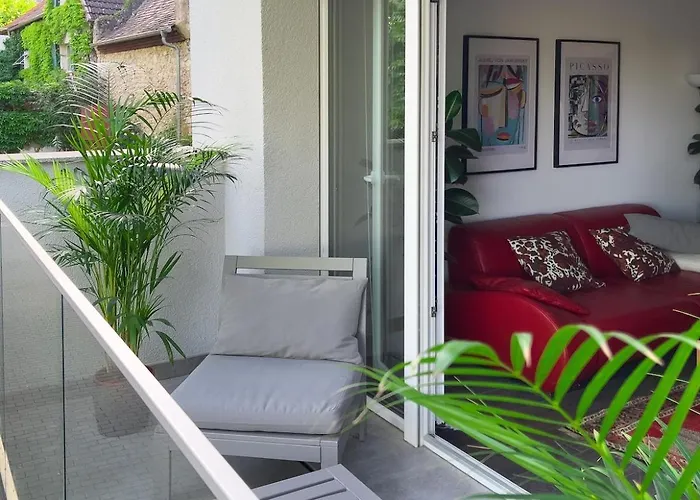 Modernes Wasserfront Wohnung, Terrasse, Parkplatz Apartman Flörsheim am Main